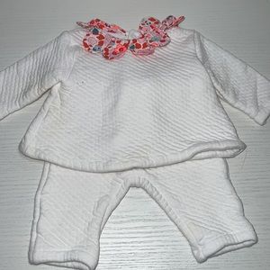 Jacadi - Baby Girl Comfort Set, Size 6M. Slight discoloration.